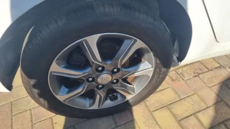 Hyundai ix20 usata a Savona (7)