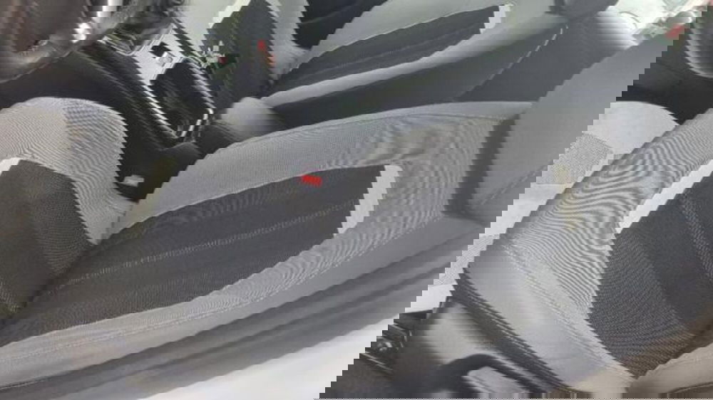 Opel Mokka usata a Savona (13)