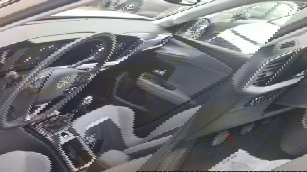 Opel Mokka usata a Savona (18)