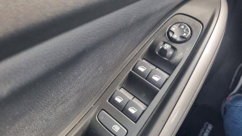 Opel Grandland usata a Savona (11)
