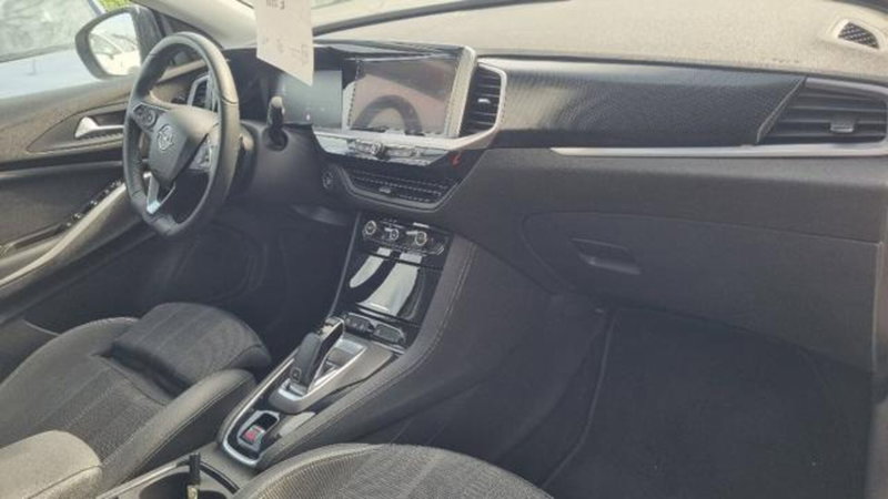 Opel Grandland usata a Savona (18)