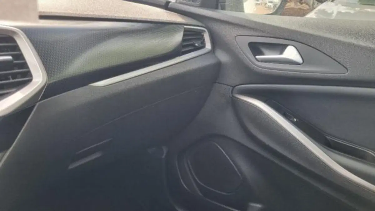 Opel Grandland usata a Savona (8)