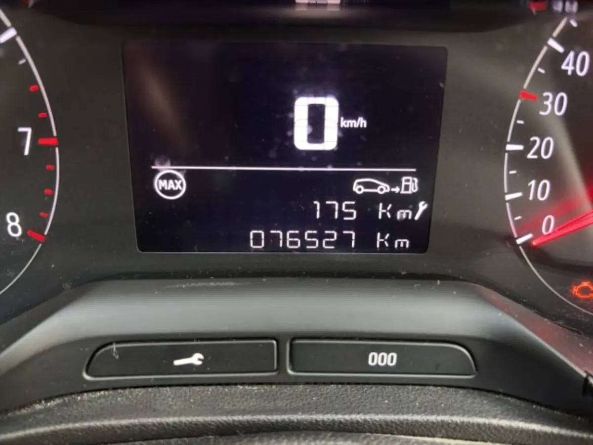 Opel Crossland usata a Perugia (8)