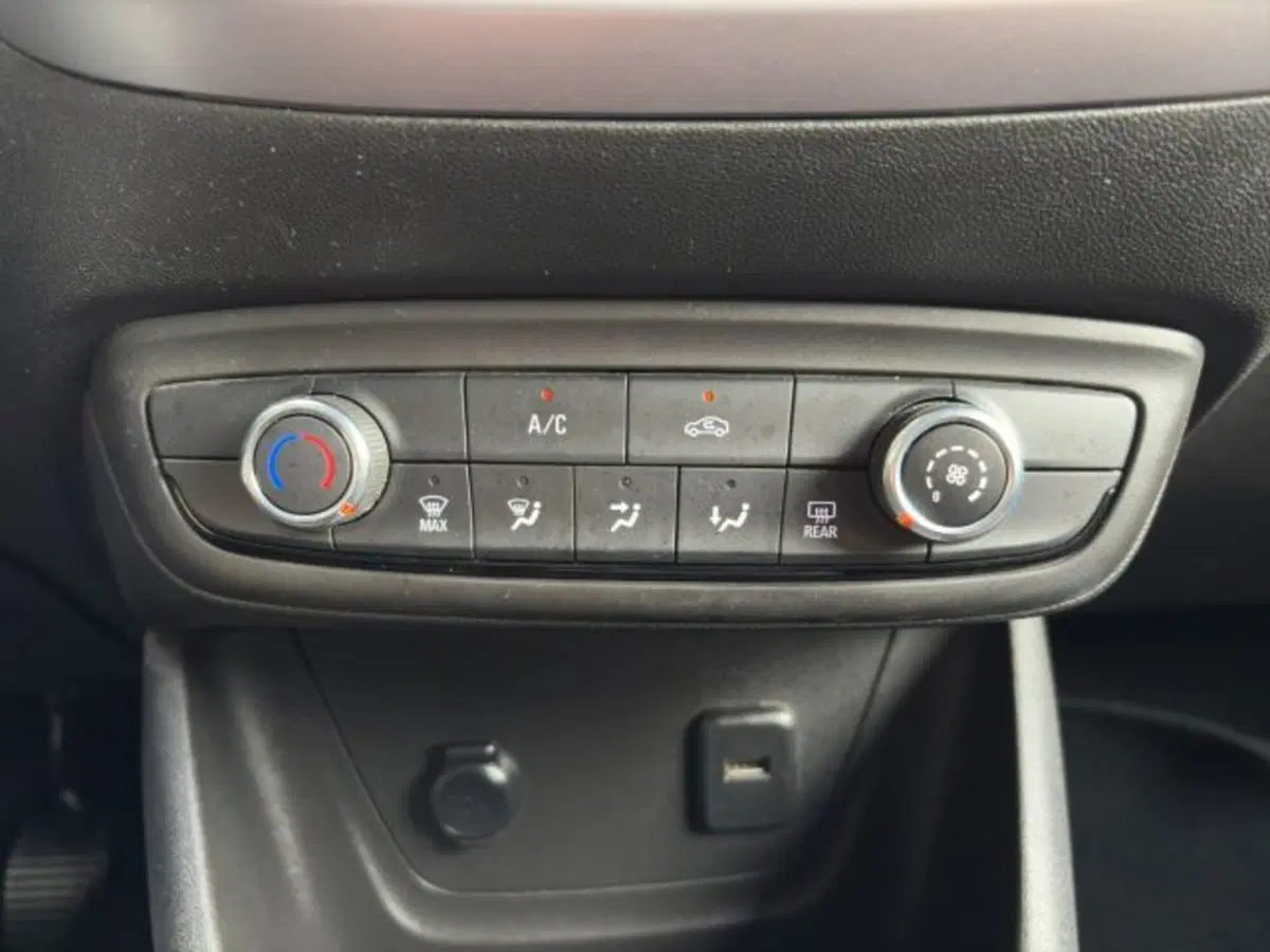 Opel Crossland usata a Perugia (11)