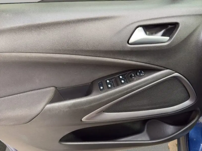 Opel Crossland usata a Perugia (13)
