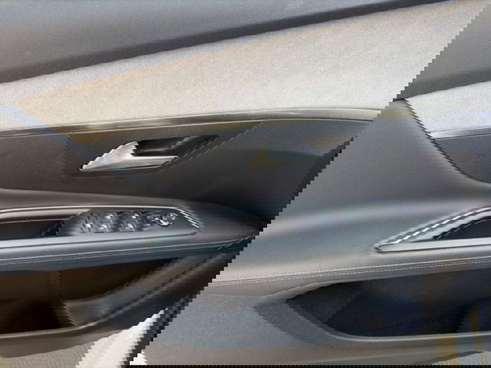 Peugeot 3008 usata a Perugia (18)