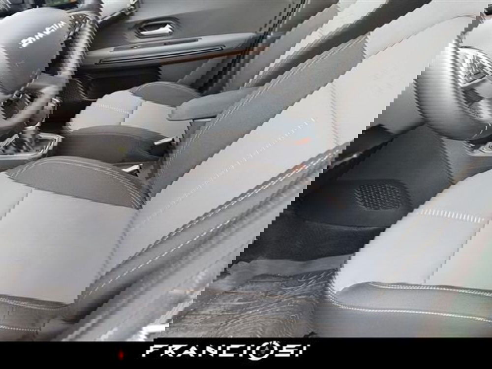 Dacia Jogger usata a Modena (12)