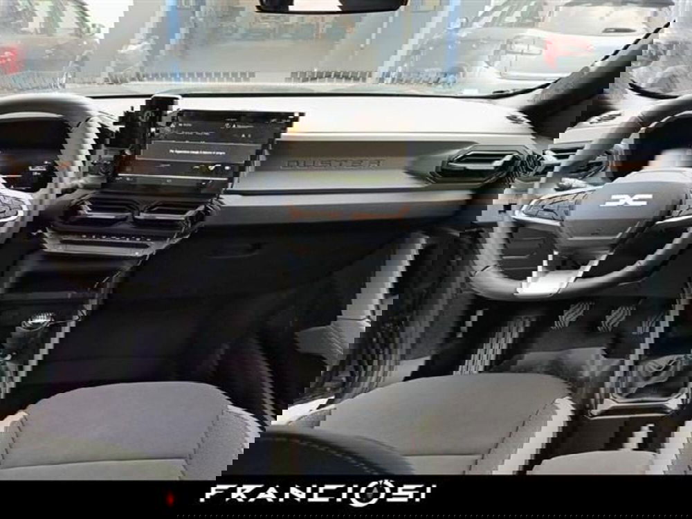 Dacia Duster usata a Modena (9)