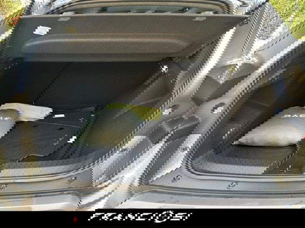 Dacia Duster usata a Modena (10)