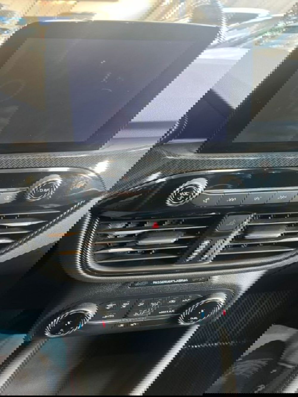 Ford Kuga usata a Lodi (9)