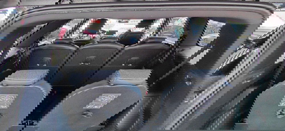 Peugeot 5008 usata a Cosenza (14)