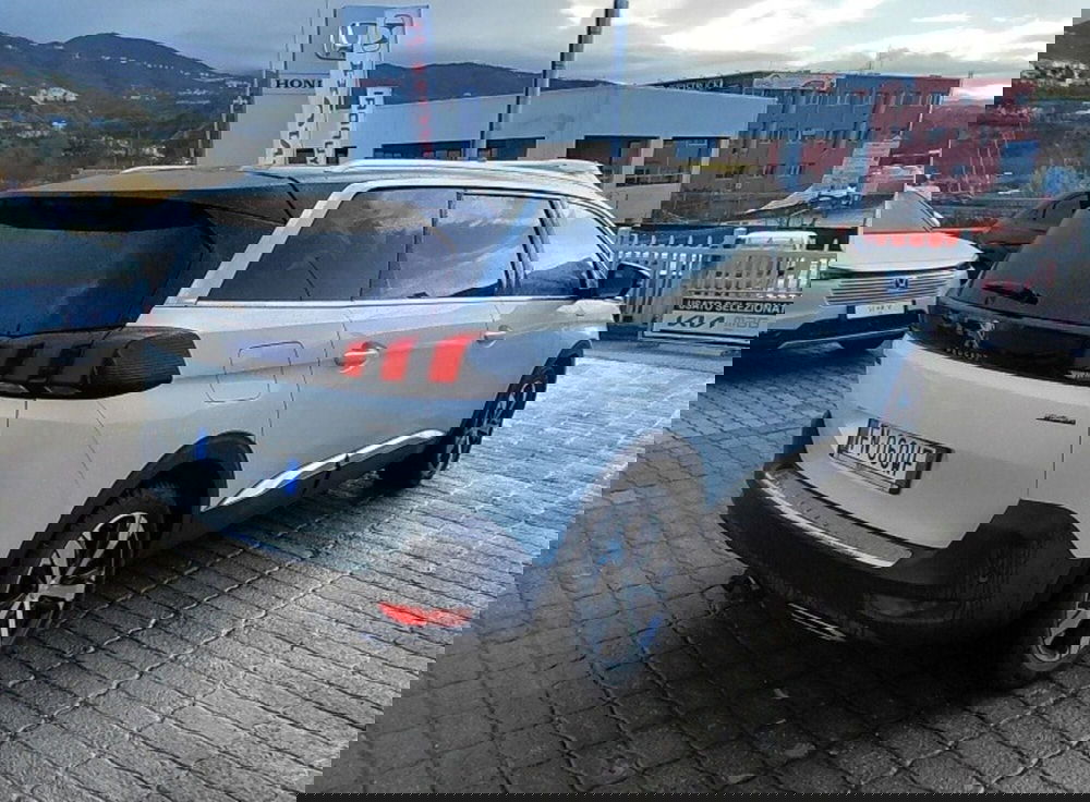 Peugeot 5008 usata a Cosenza (5)