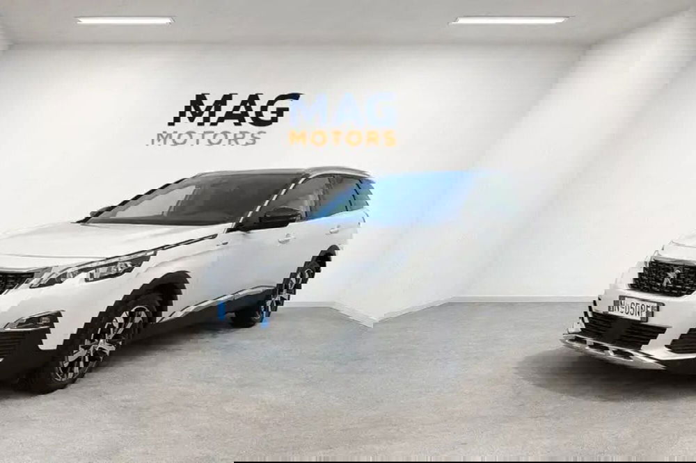 Peugeot 5008 usata a Cosenza