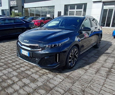 Kia XCeed 1.6 crdi mhev Style 136cv dct del 2023 usata a Rende