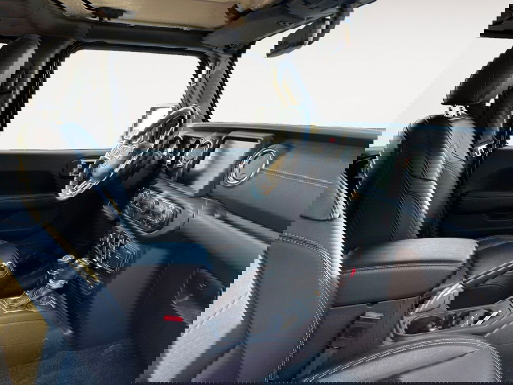 Jeep Wrangler Unlimited usata a Verona (8)