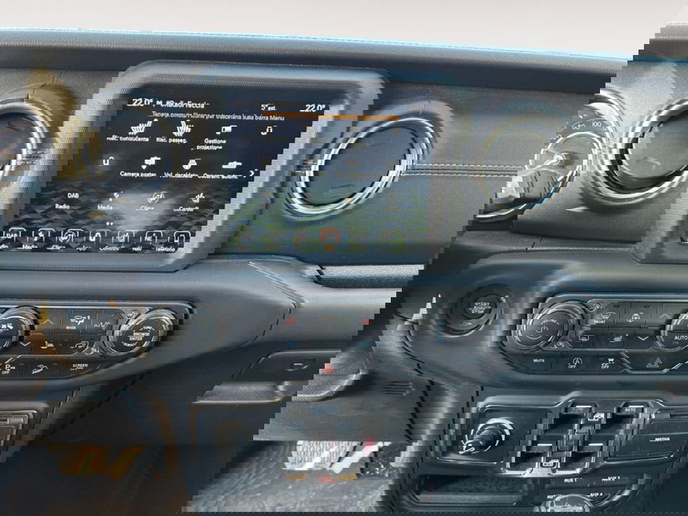 Jeep Wrangler Unlimited usata a Verona (9)