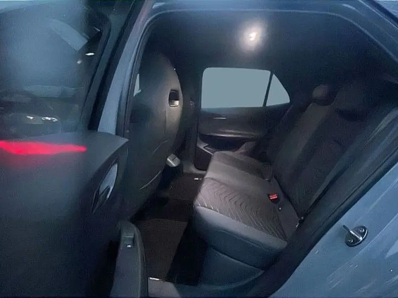 Cupra Born usata a Vicenza (18)