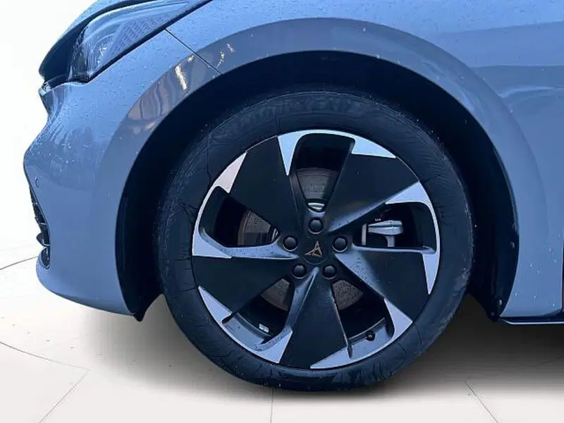 Cupra Born usata a Vicenza (20)