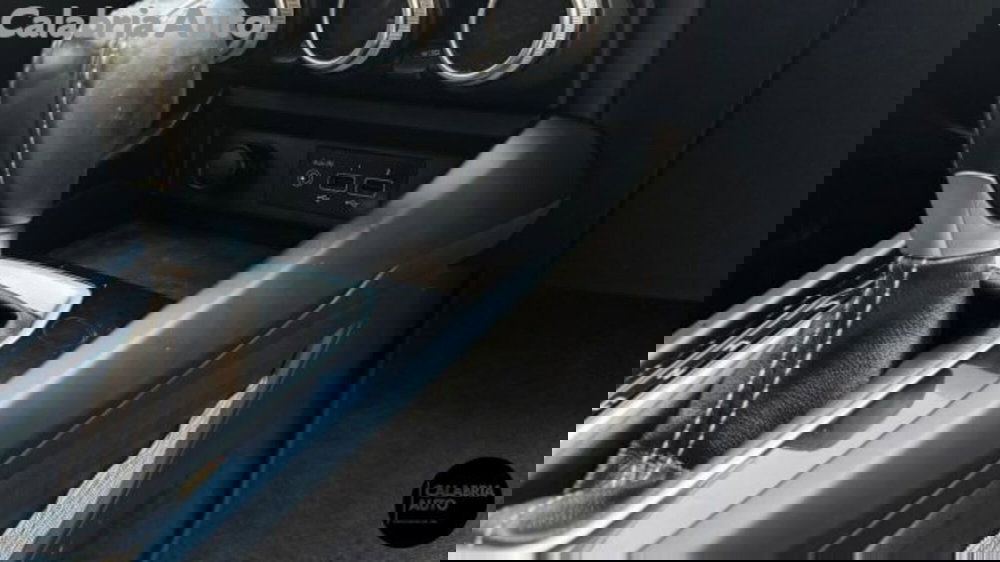 Renault Arkana usata a Reggio Calabria (16)