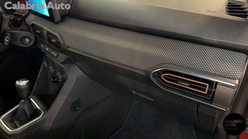 Dacia Sandero Stepway usata a Reggio Calabria (12)