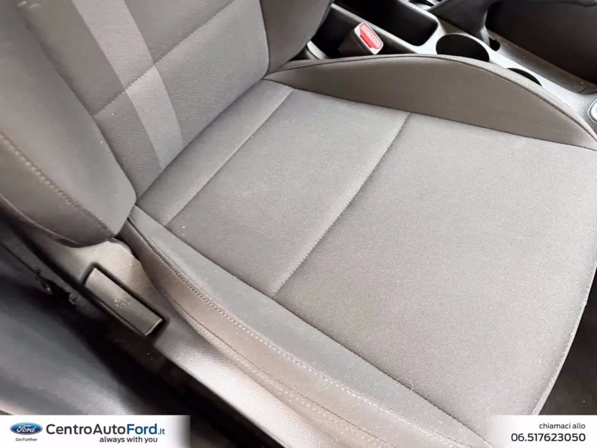 Hyundai i20 usata a Roma (8)