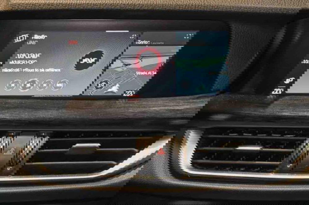 Alfa Romeo Stelvio usata a Torino (18)