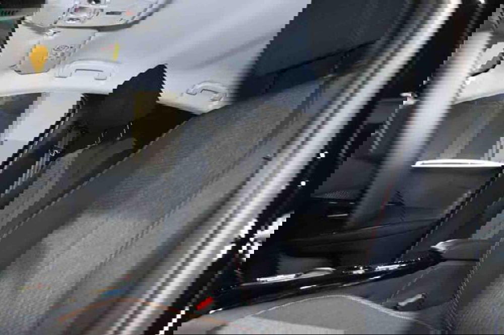 Peugeot 208 nuova a Torino (14)