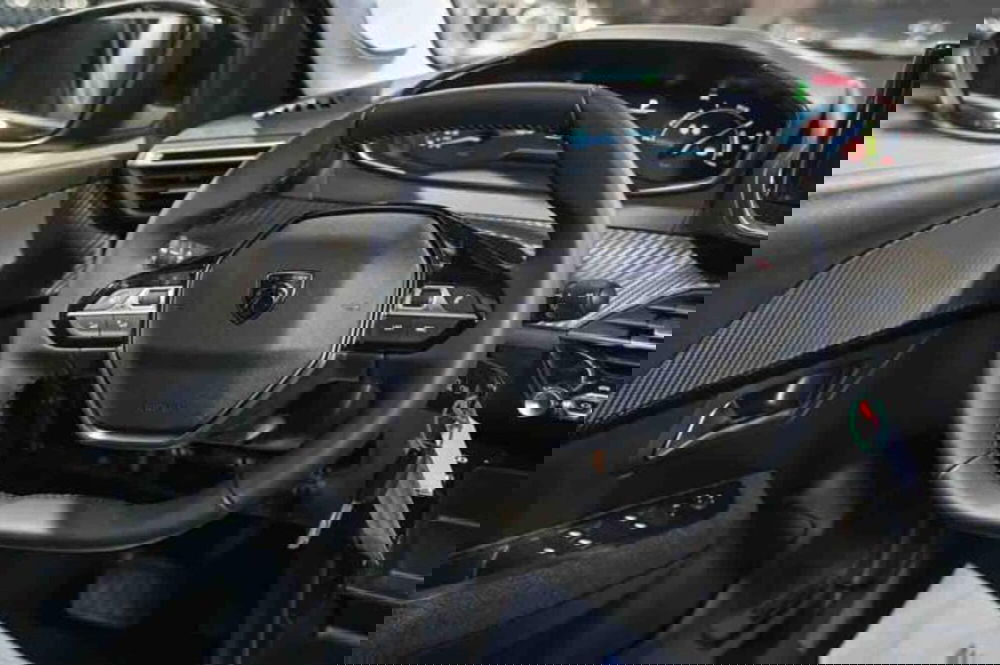 Peugeot 208 nuova a Torino (20)