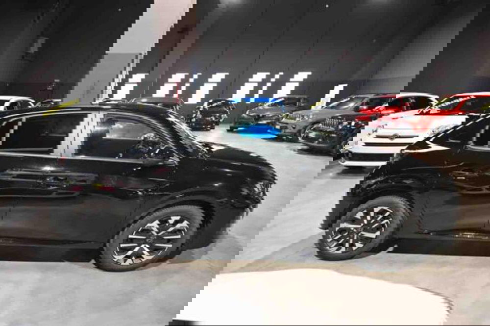 Peugeot 208 nuova a Torino (4)