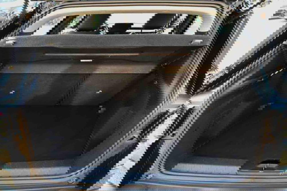 Jeep Avenger usata a Torino (5)