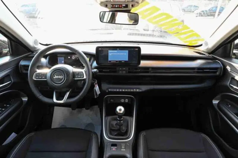Jeep Avenger usata a Torino (7)
