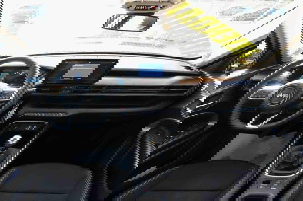 Jeep Avenger usata a Torino (7)