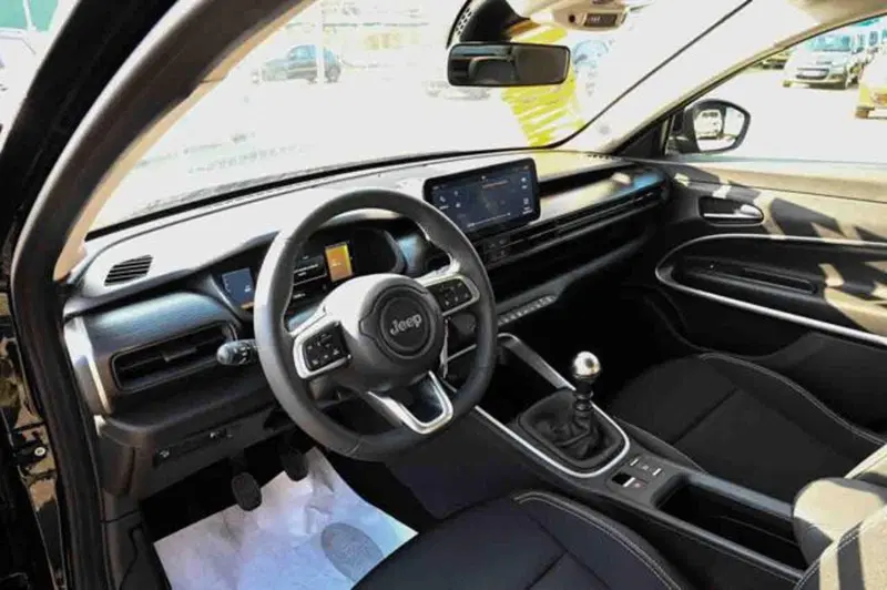 Jeep Avenger usata a Torino (8)