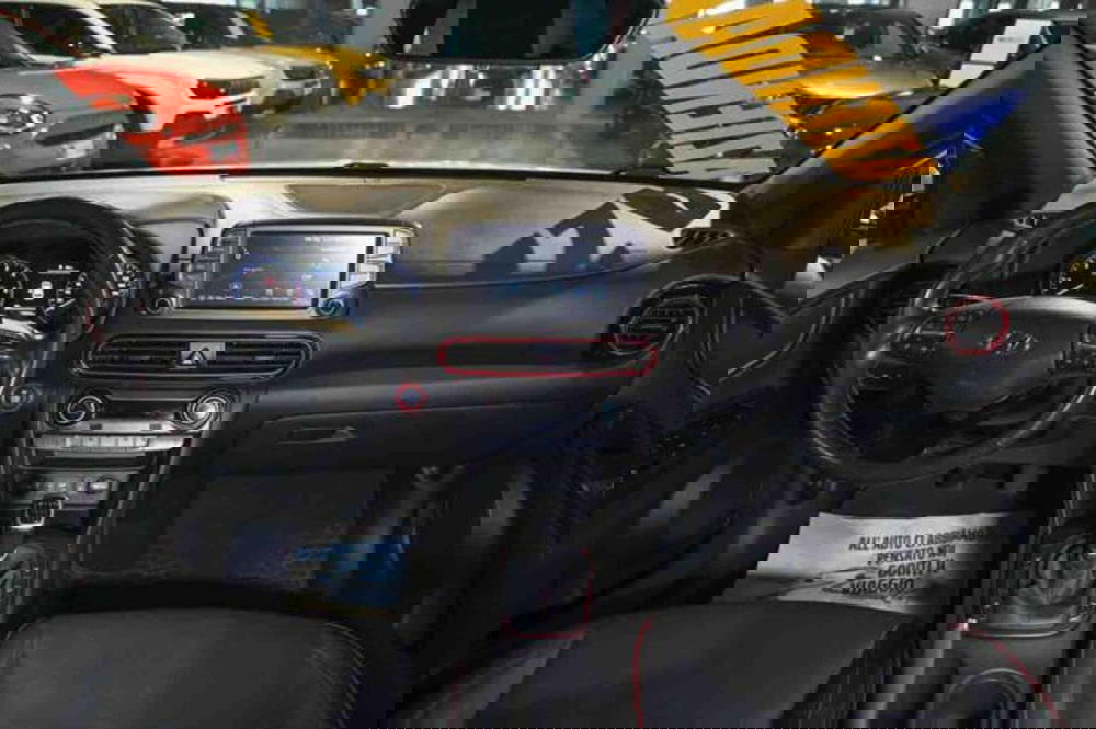 Hyundai Kona usata a Torino (9)