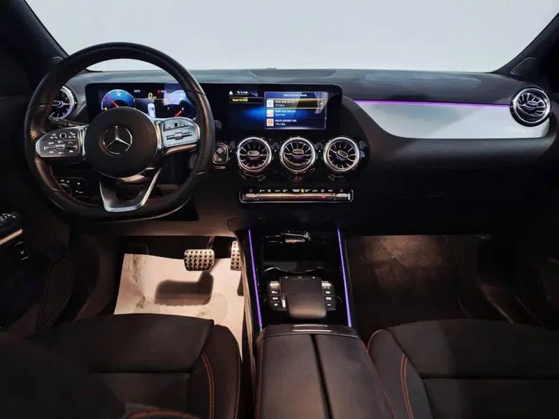 Mercedes-Benz GLA SUV usata a Torino (11)