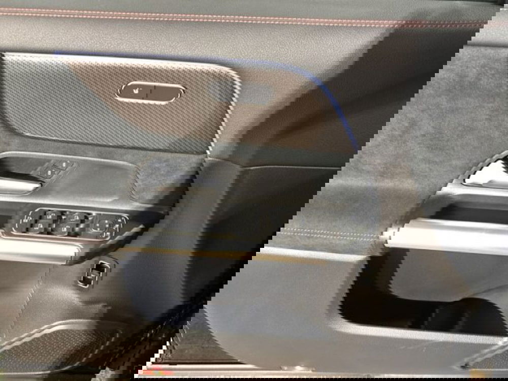 Mercedes-Benz GLA SUV nuova a Bologna (10)