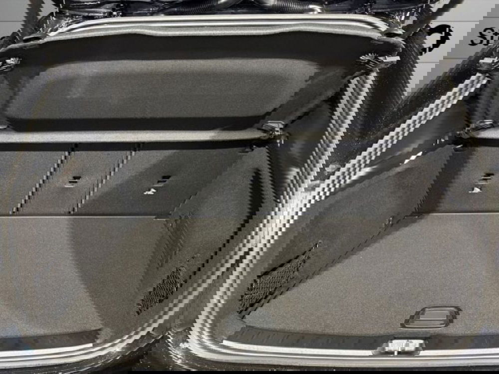 Mercedes-Benz GLA SUV nuova a Bologna (7)