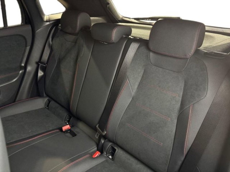 Mercedes-Benz GLA SUV nuova a Bologna (9)