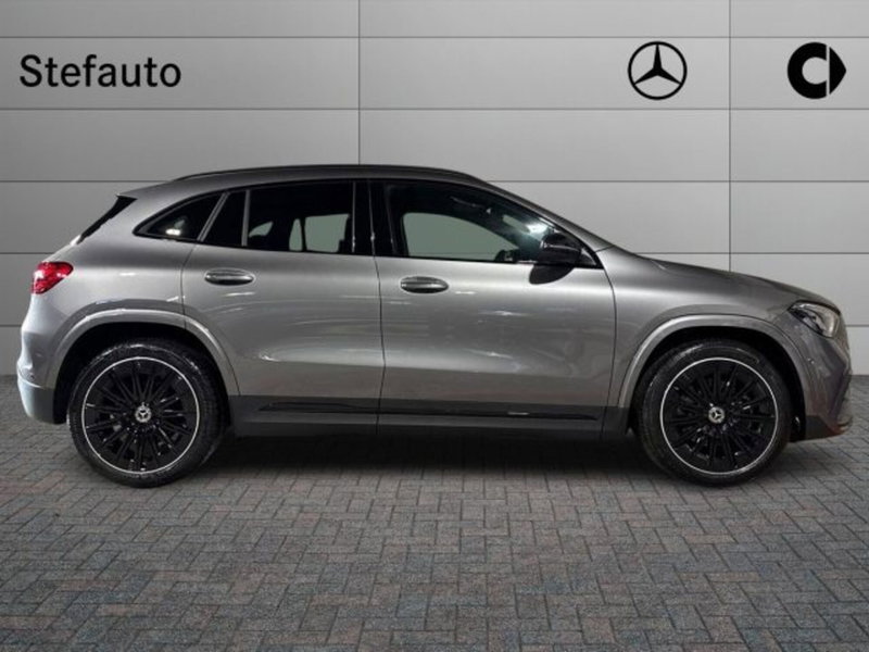 Mercedes-Benz GLA SUV nuova a Bologna (2)