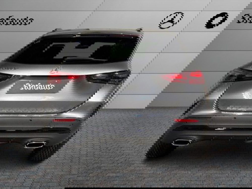 Mercedes-Benz GLA SUV nuova a Bologna (6)