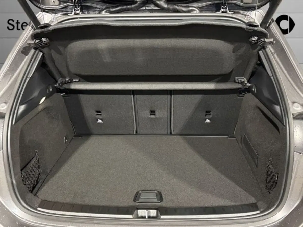 Mercedes-Benz GLA SUV nuova a Bologna (7)