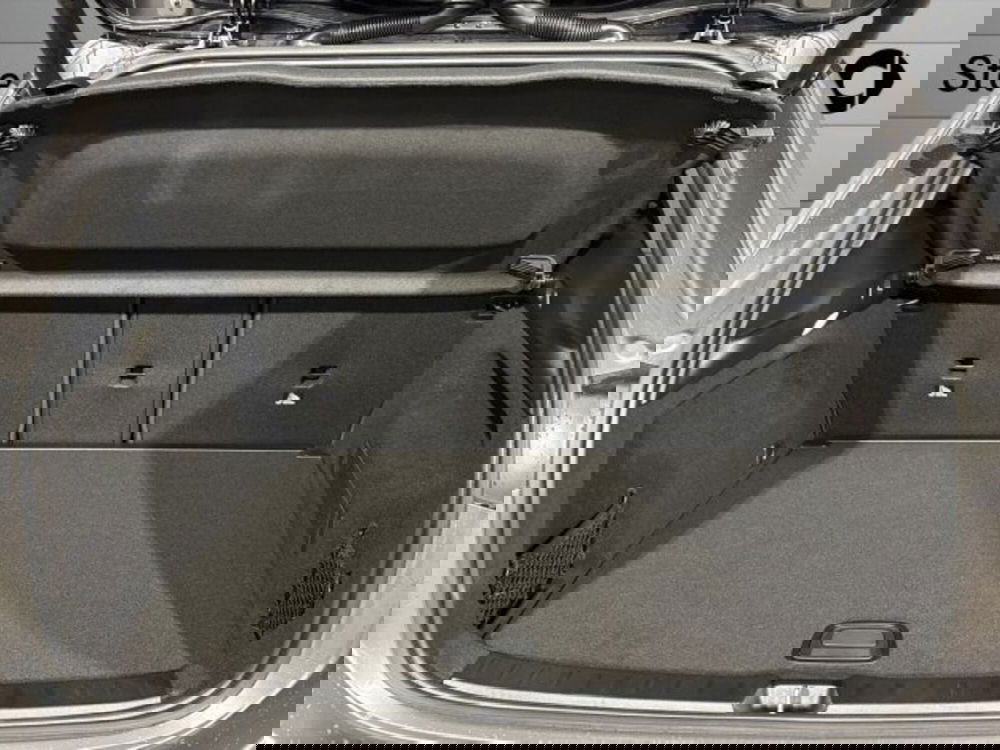 Mercedes-Benz GLA SUV nuova a Bologna (7)