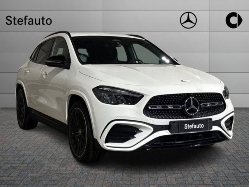 Mercedes-Benz GLA SUV nuova a Bologna