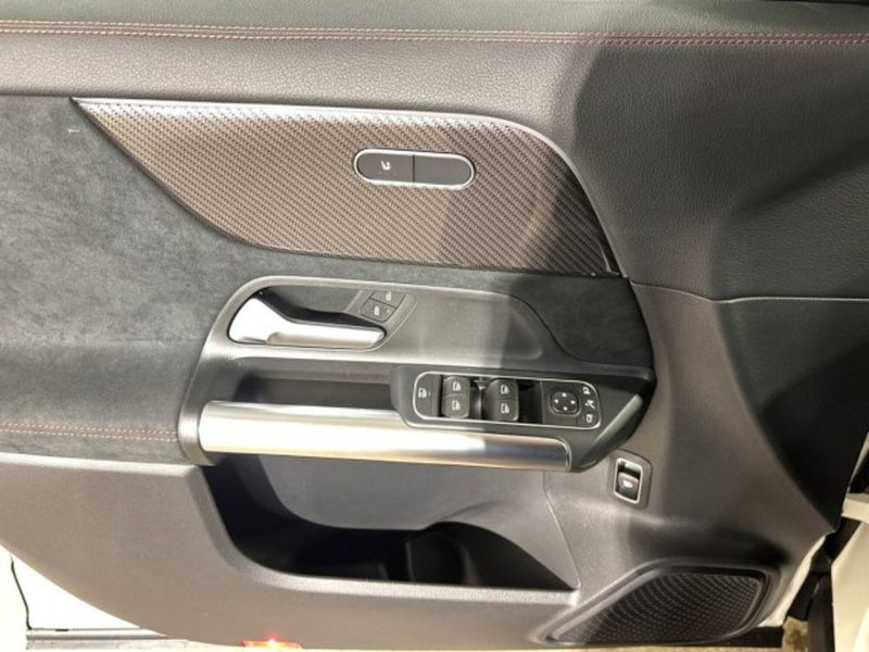 Mercedes-Benz GLA SUV nuova a Bologna (10)