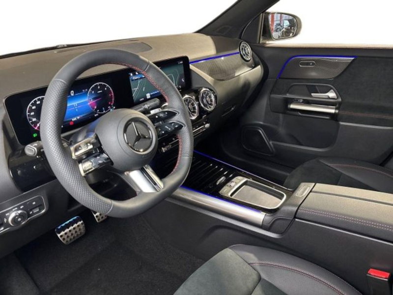 Mercedes-Benz GLA SUV nuova a Bologna (11)