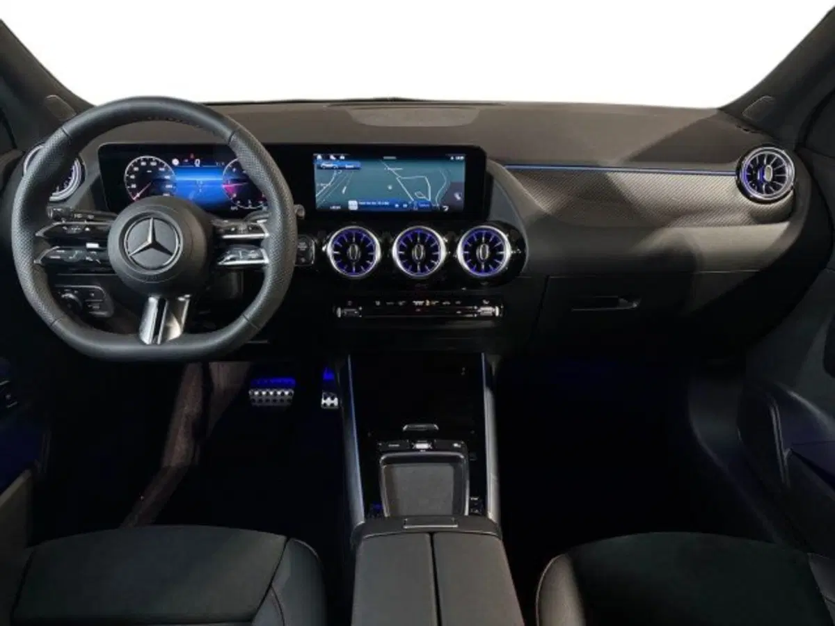 Mercedes-Benz GLA SUV nuova a Bologna (13)