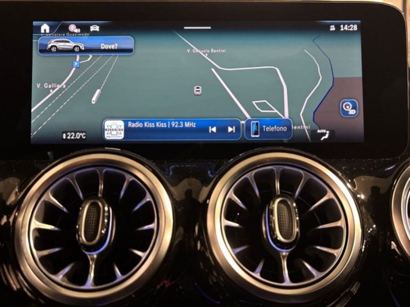 Mercedes-Benz GLA SUV nuova a Bologna (17)