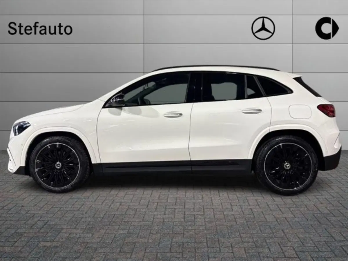 Mercedes-Benz GLA SUV nuova a Bologna (3)