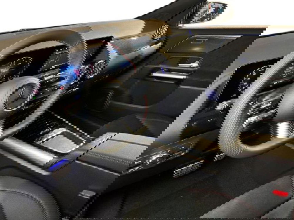 Mercedes-Benz GLA SUV nuova a Bologna (11)