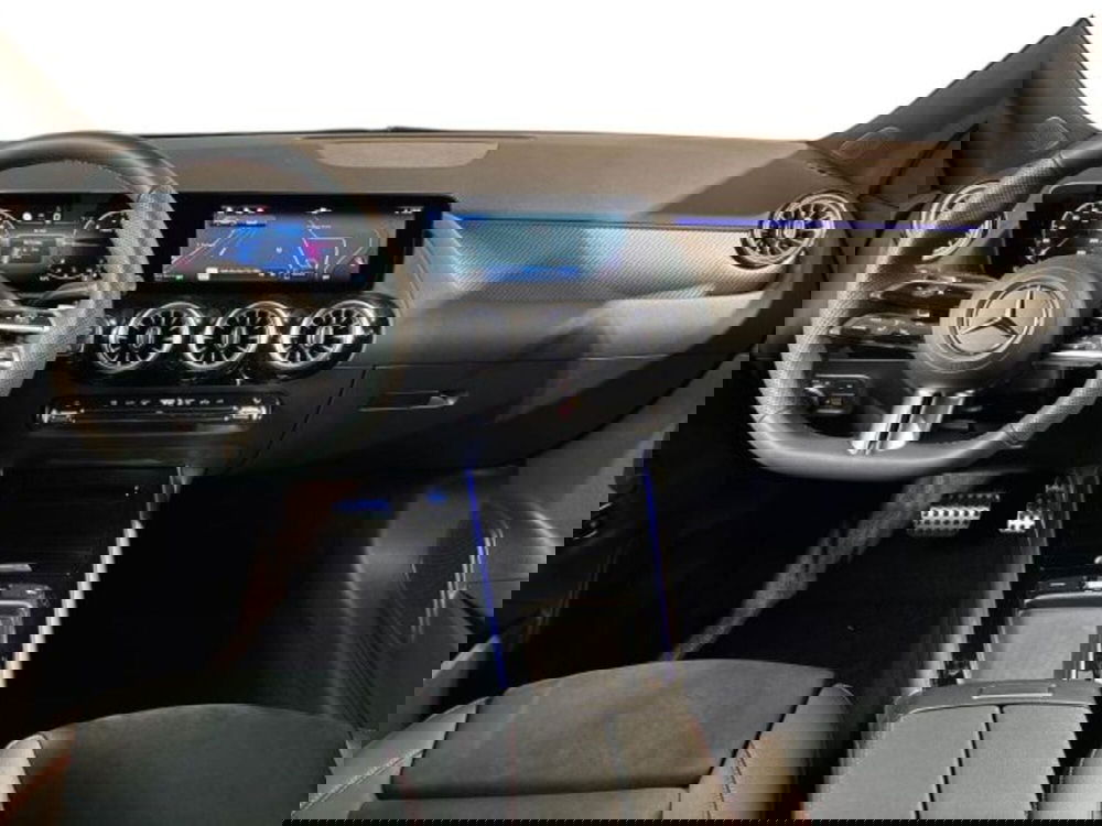 Mercedes-Benz GLA SUV nuova a Bologna (13)